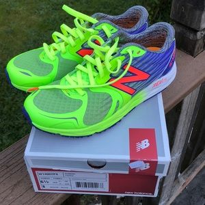 NEW! NEW BALANCE RUNNING SHOE 6.5